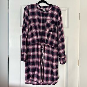 Gap plaid dress with waist draw string